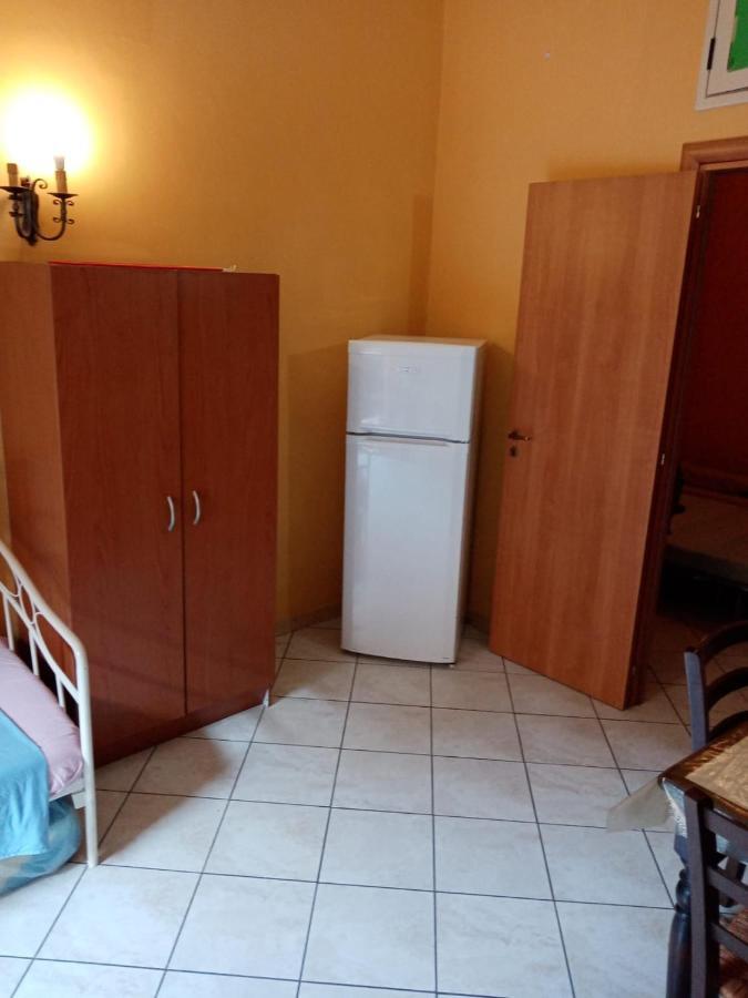 Lina House Apartment Giardini Naxos Ngoại thất bức ảnh
